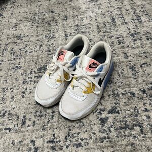 Nike Air Max 90 Sneakers Women’s 7.5